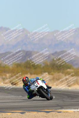 media/Mar-24-2025-Moto Forza (Mon) [[57ce5c5cff]]/1-Advanced Group/Session 3 Turn 5/